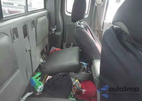 2008 Dodge Dakota Laramie z USA, uszkodzony, nr VIN 1D7HE52N58S554411